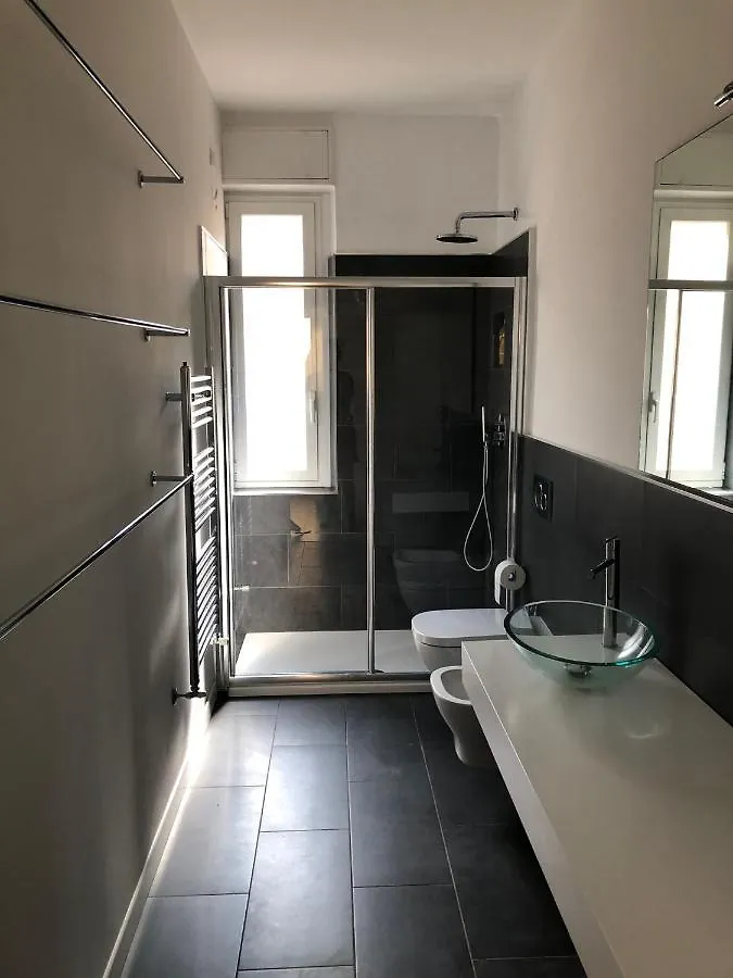 Bright & Spacious Apartment Near Navigli - Ponti Milan