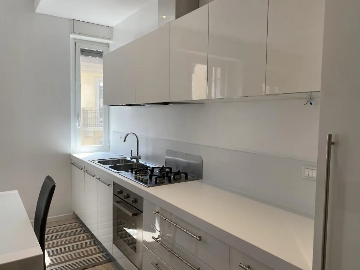 Bright & Spacious Apartment Near Navigli - Ponti Milan