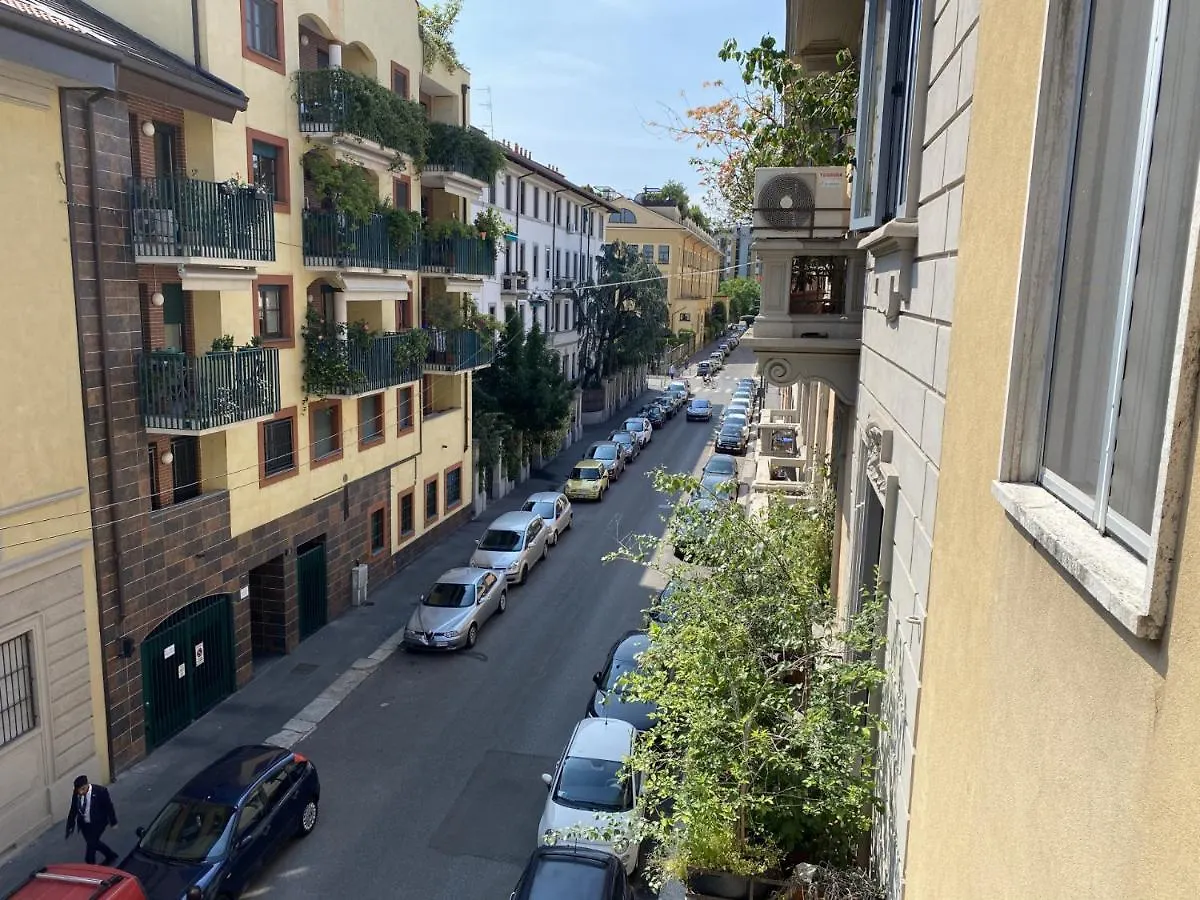 Bright & Spacious Apartment Near Navigli - Ponti Milan